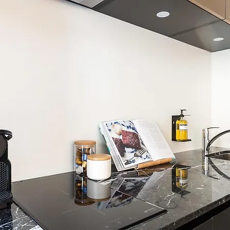 Kith & Kin Boutique Apartment Amsterdam